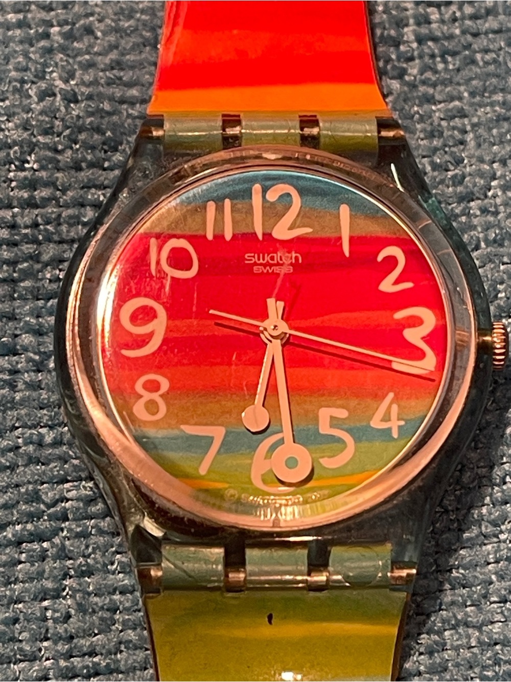 Vintage 2003 Swatch "Color the Sky" GS124 Quartz Watch - Rainbow Multi-Color